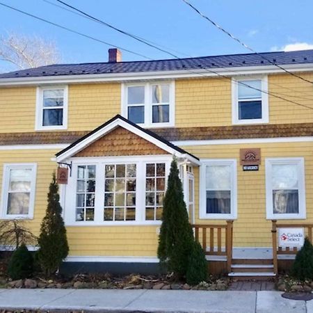 Sunny Home B&B Charlottetown Exteriör bild