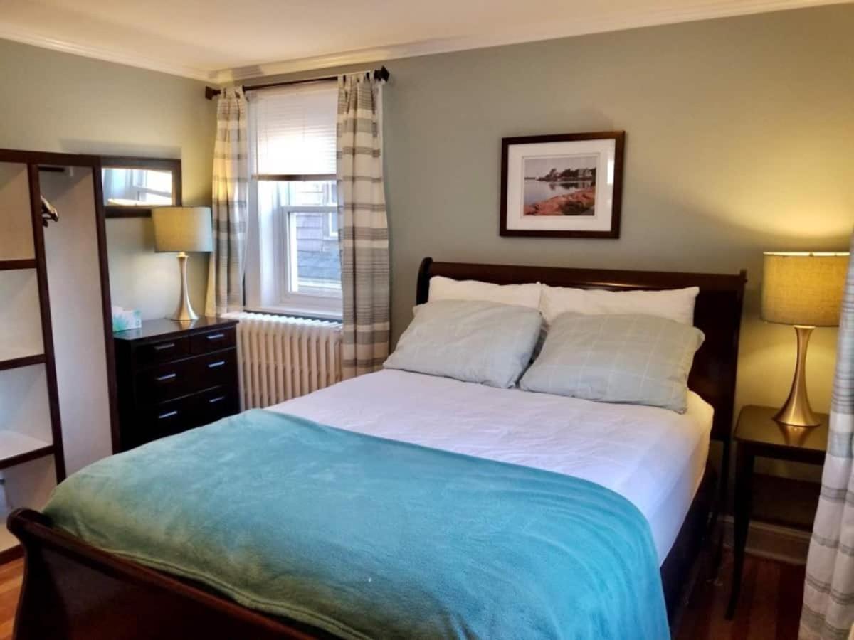 Sunny Home B&B Charlottetown Exteriör bild